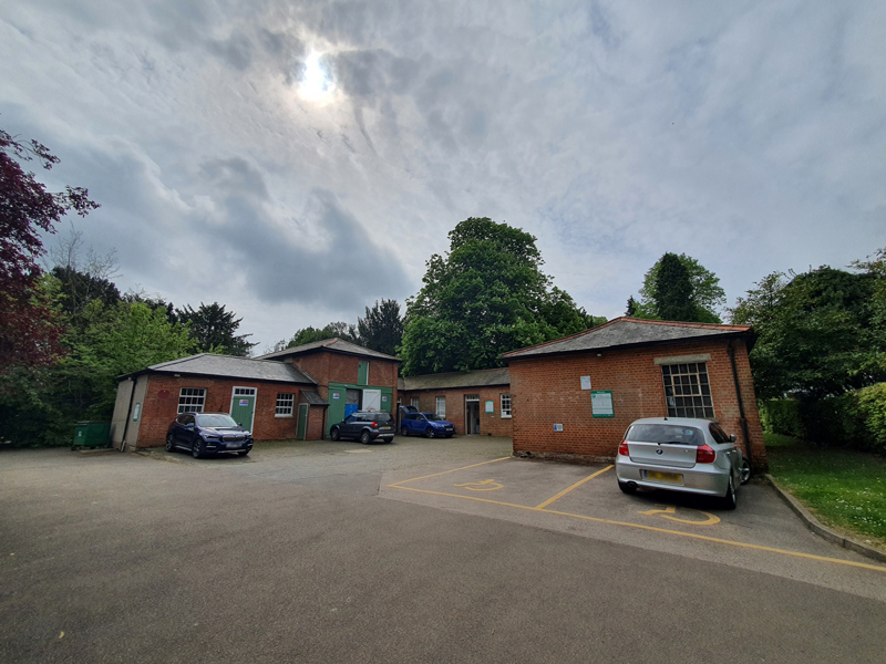 Oaks Park Stables