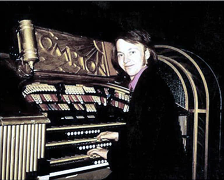 Granada Sutton organ